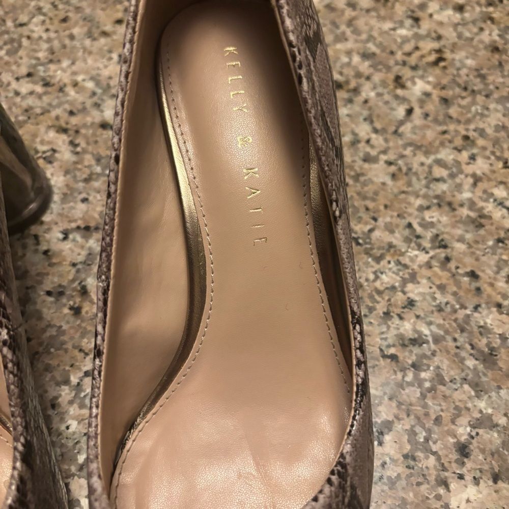 Kelly & Katie Snake Print Heels - Brown. Size 6M Nice condition! - Picture 11 of 14